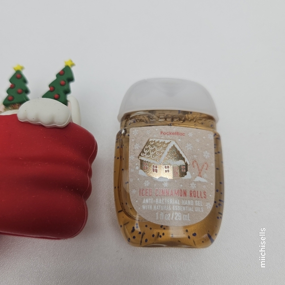 Bath And Body Works Pocketbac With Sanitizer - Picture 3 of 3